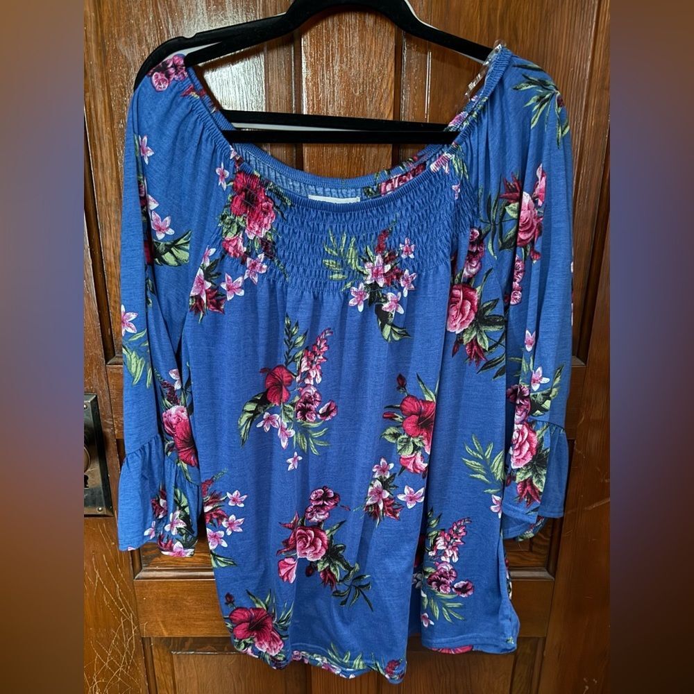New York Laundry Floral Top 2X Plus Size Royal Blue Long Sleeve Flowy EUC